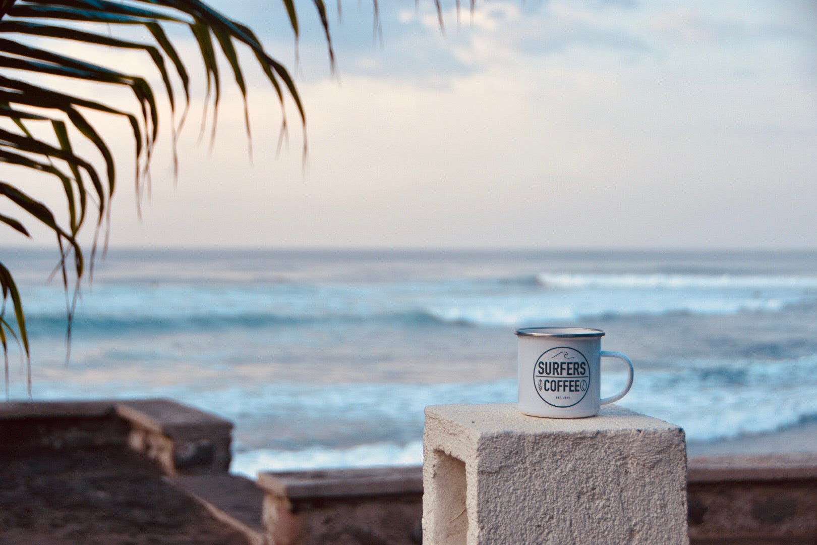 SURF and COFFEE in El Salvador